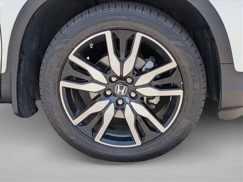 Used 2019 Honda Pilot Touring image 22