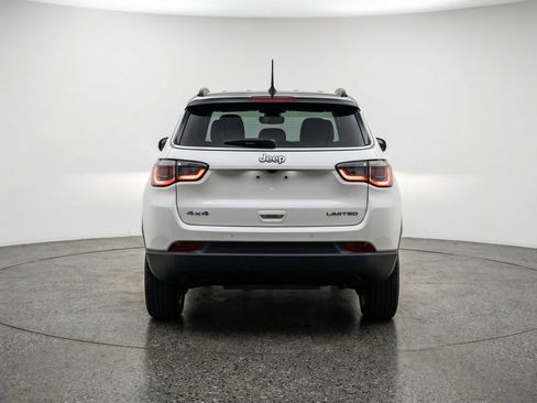 Used 2025 Jeep Compass Limited AWD/4WD image 7