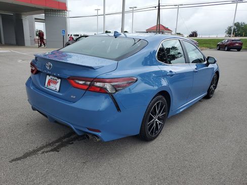 Certified 2024 Toyota Camry SE FWD image 4