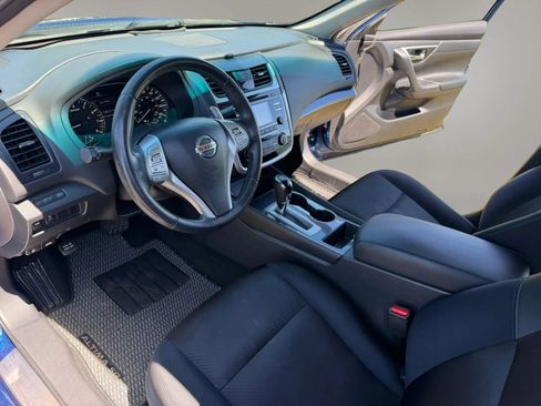 Used 2018 Nissan Altima 2.5 SR FWD image 10