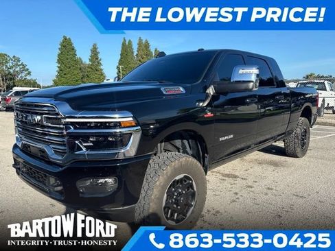 Used 2025 RAM 2500 Laramie w/ Towing Technology Group AWD/4WD image 1