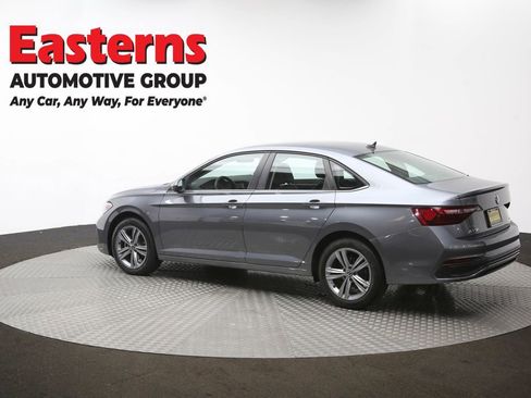 Used 2024 Volkswagen Jetta SE image 86