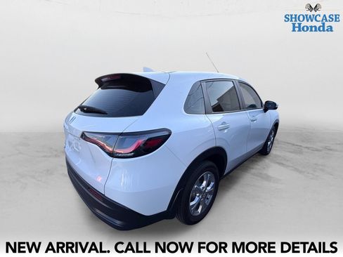 Used 2025 Honda HR-V LX image 5
