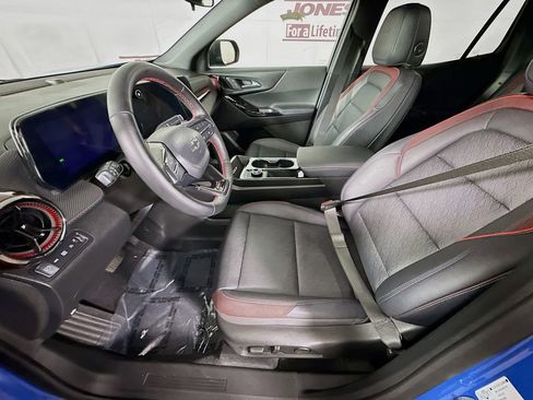 Used 2025 Chevrolet Equinox RS image 24