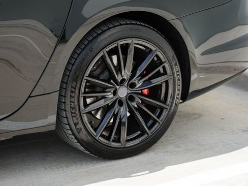 Used 2019 Maserati Quattroporte S GranSport RWD image 32