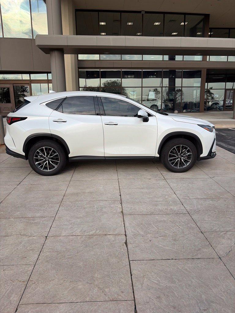 Used 2024 Lexus NX 350h AWD image 8