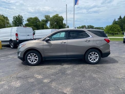 Used 2018 Chevrolet Equinox LT AWD/4WD image 3