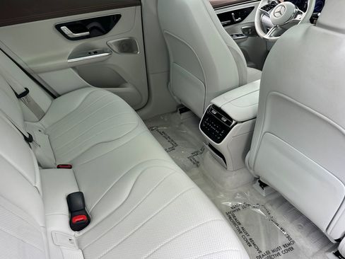 Used 2023 Mercedes-Benz EQE 350+ 4MATIC SUV image 36