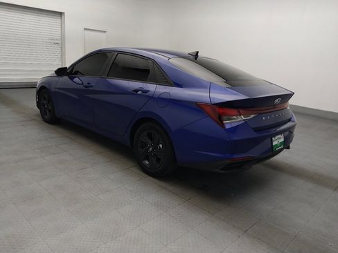 Used 2021 Hyundai Elantra SEL w/ Convenience Package FWD image 3