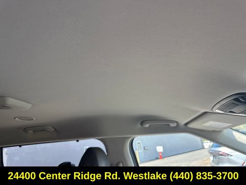 Used 2022 Kia Carnival EX FWD image 12