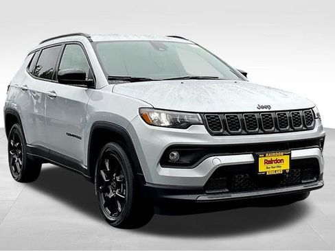 New 2025 Jeep Compass Latitude w/ Altitude Special Edition image 1