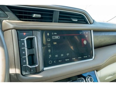 Used 2024 GMC Yukon Denali image 25