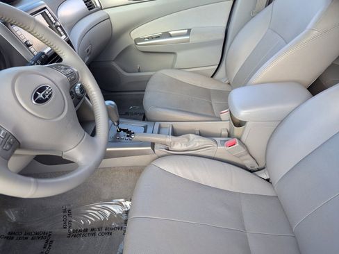 Used 2010 Subaru Forester 2.5X Limited image 16
