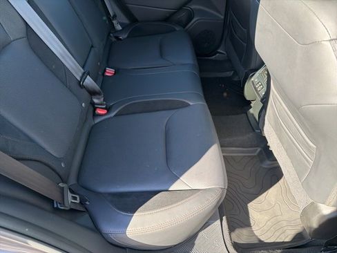 Used 2025 Subaru Forester Touring image 15