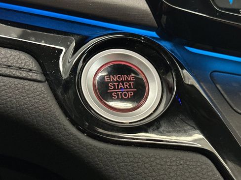 Used 2025 Honda Odyssey Touring image 35