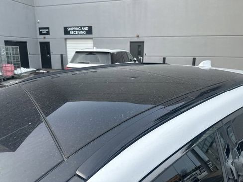 Used 2023 Lexus RX 500h F Sport image 10