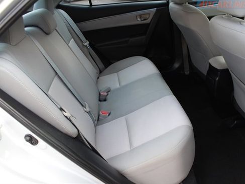 Used 2014 Toyota Corolla LE FWD image 31