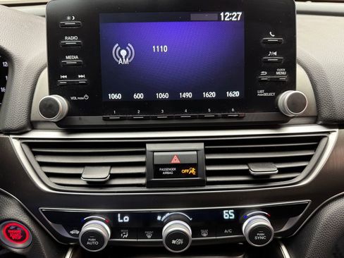 Used 2020 Honda Accord LX image 18