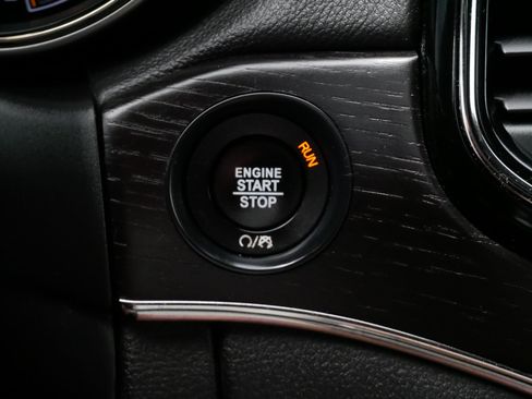 Used 2020 Jeep Grand Cherokee High Altitude AWD/4WD image 29