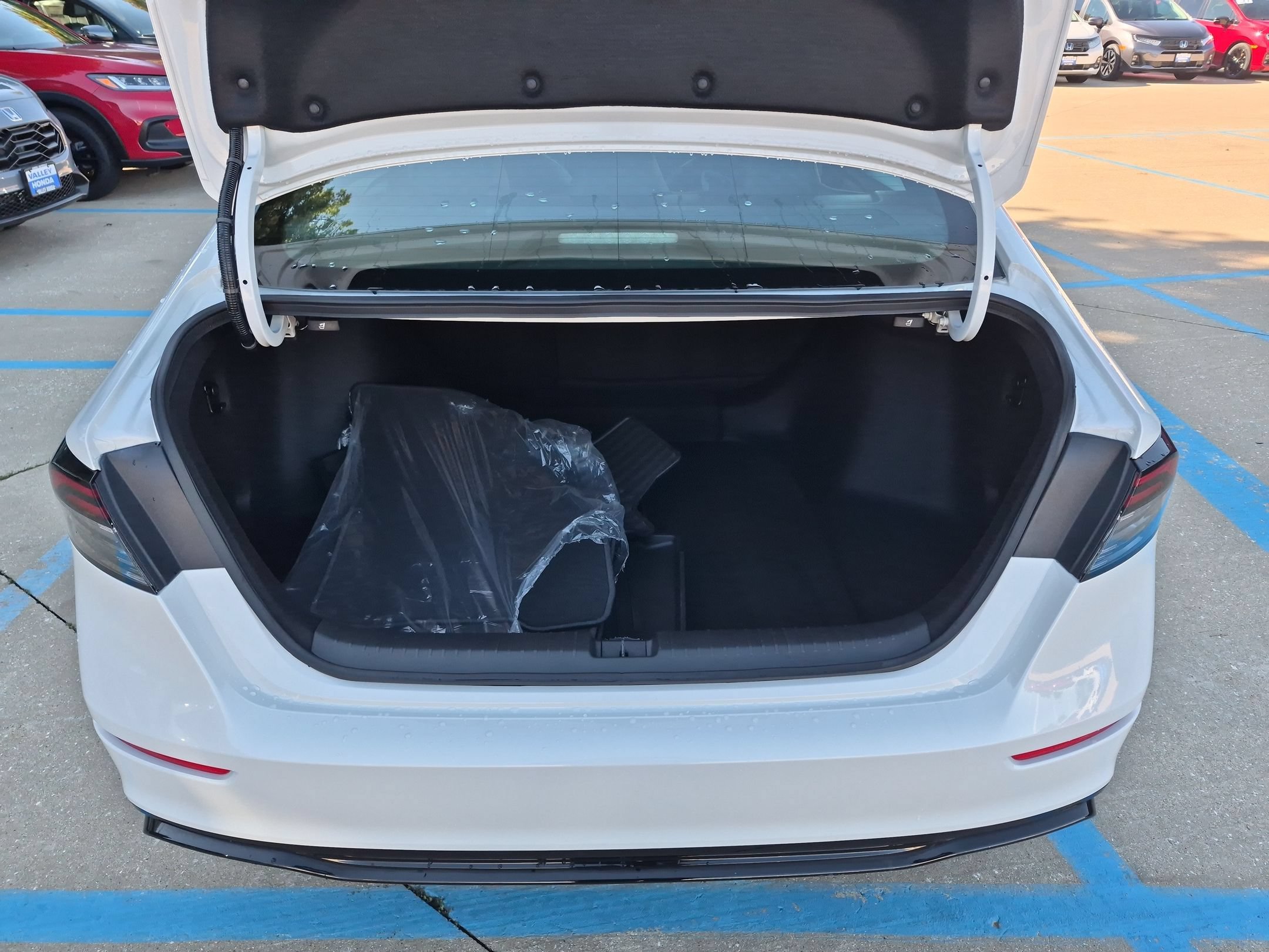 Used 2025 Honda Accord Sport image 26