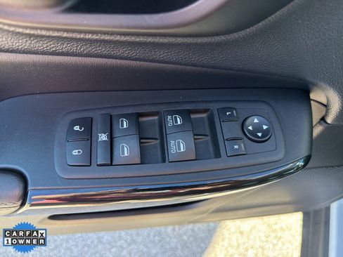 Used 2023 Jeep Cherokee Altitude Lux image 8