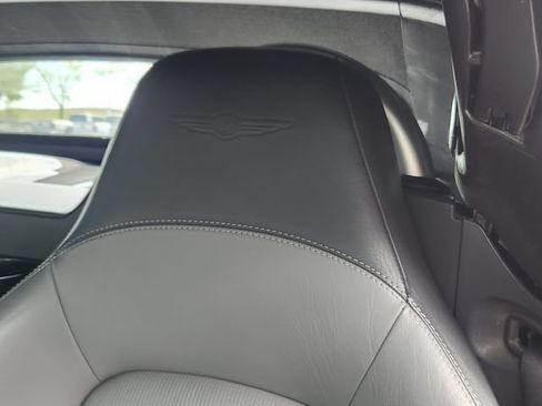 Used 2005 Chrysler Crossfire Limited RWD image 14