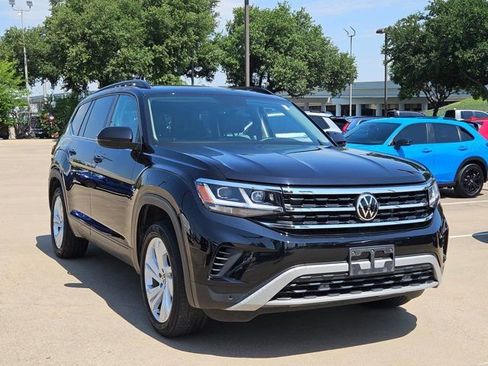 Used 2021 Volkswagen Atlas SE FWD image 3