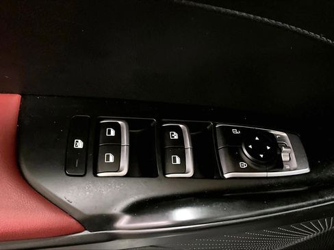 Used 2023 Kia K5 GT-Line image 35