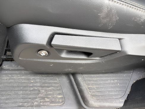 Used 2023 Honda Pilot EX-L image 33