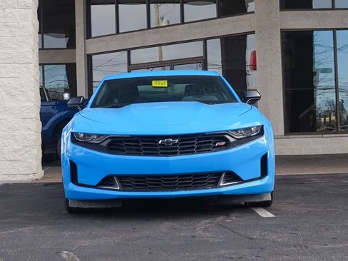 Used 2023 Chevrolet Camaro LT w/ RS Package image 7