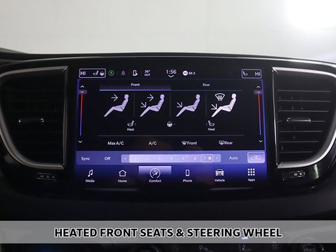 Used 2024 Chrysler Pacifica Touring-L image 6