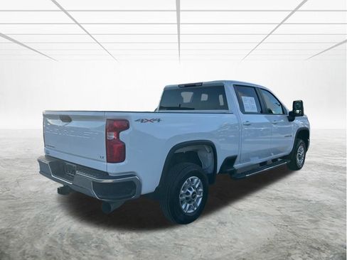 Used 2025 Chevrolet Silverado 2500 LT w/ Convenience Package image 4