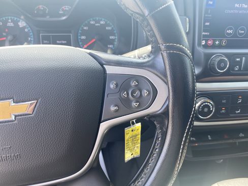 Used 2021 Chevrolet Colorado LT w/ Fleet Safety Package RWD image 12