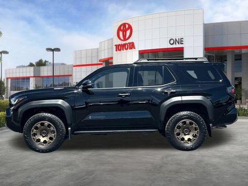 Certified 2025 Toyota 4Runner Trailhunter AWD/4WD image 9
