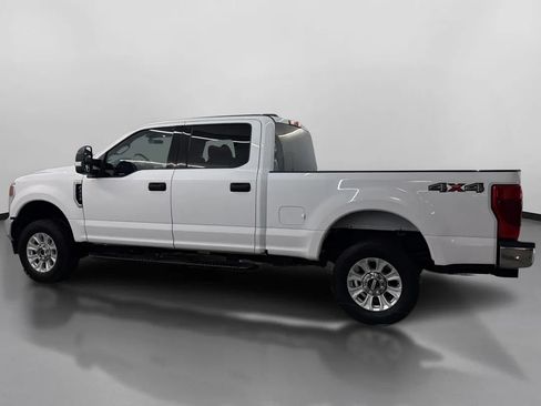 Used 2021 Ford F250 XLT w/ Snow Plow Prep Package AWD/4WD image 5