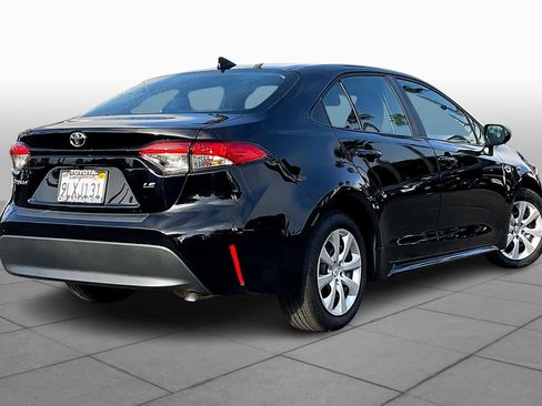 Used 2024 Toyota Corolla LE image 12