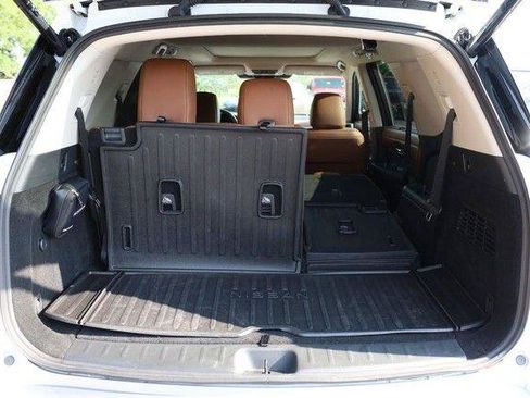 Used 2025 Nissan Pathfinder Platinum w/ Cargo Package FWD image 8