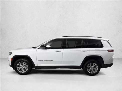 Used 2022 Jeep Grand Cherokee L Limited RWD image 6
