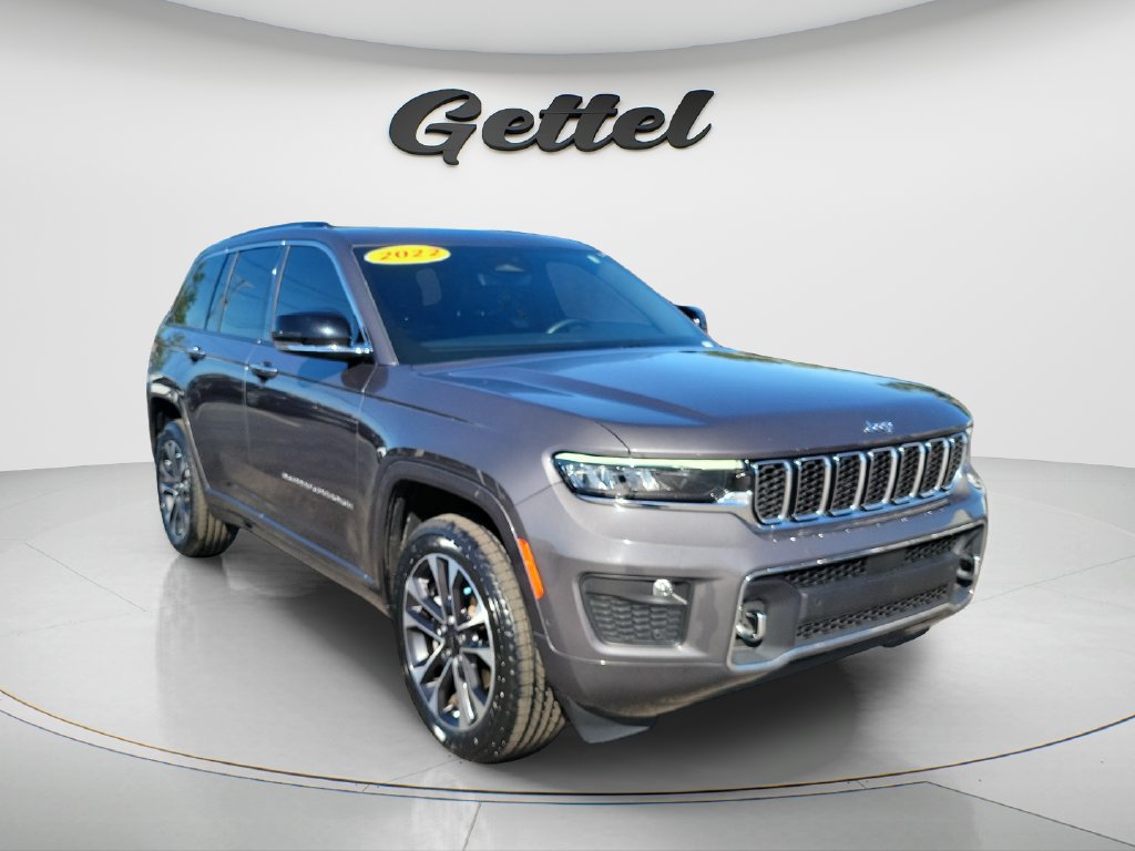 Used 2022 Jeep Grand Cherokee Overland RWD image 3