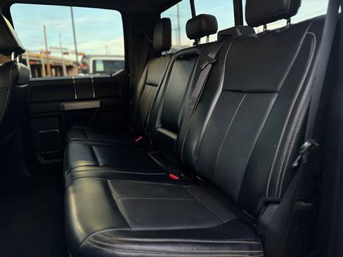 Used 2021 Ford F250 Lariat image 11