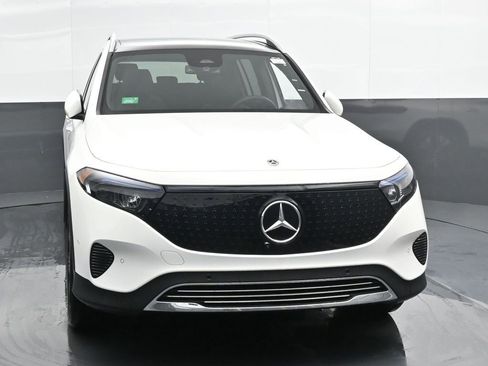 New 2024 Mercedes-Benz EQB 300 4MATIC image 4