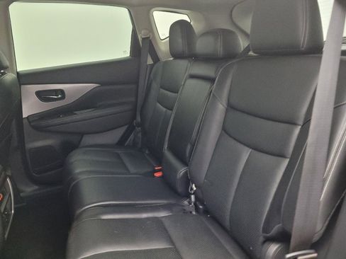 Used 2020 Nissan Murano SL image 18