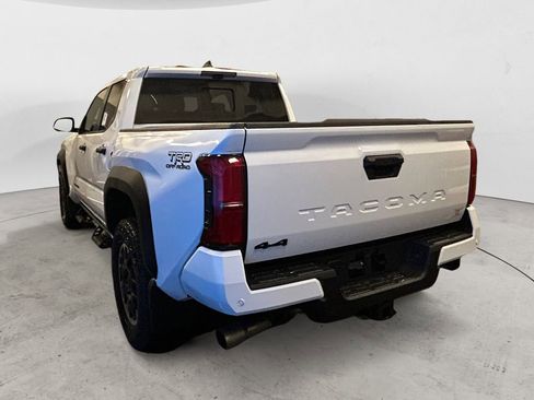 New 2026 Toyota Tacoma TRD Off-Road AWD/4WD image 3