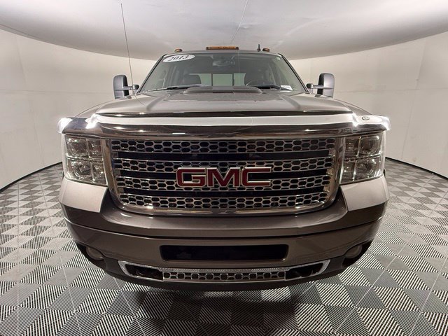 Used 2013 GMC Sierra 3500 Denali AWD/4WD image 11