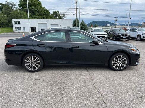 Used 2021 Lexus ES 350 w/ Premium Package FWD image 7