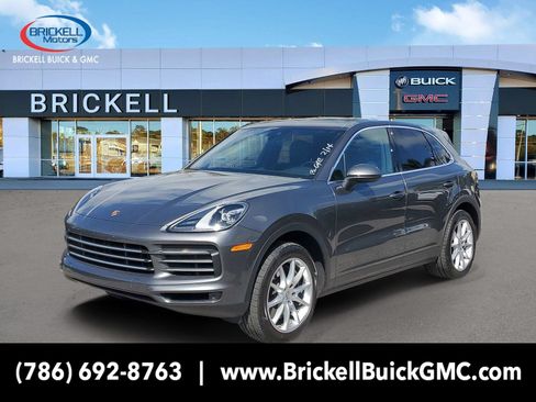 Used 2022 Porsche Cayenne AWD/4WD image 1