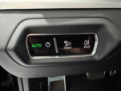 Used 2020 Lamborghini Urus image 17