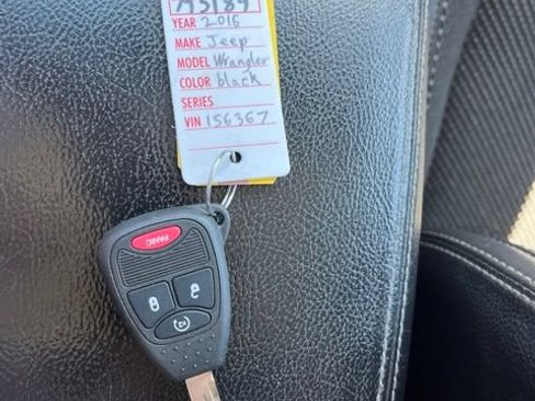 Used 2016 Jeep Wrangler Unlimited Sahara AWD/4WD image 48