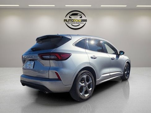 Used 2023 Ford Escape ST-Line image 7