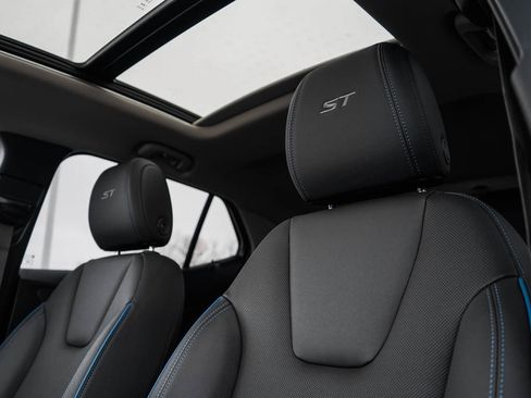 New 2026 Buick Encore GX Sport Touring w/ Advanced Technology Package AWD/4WD image 20